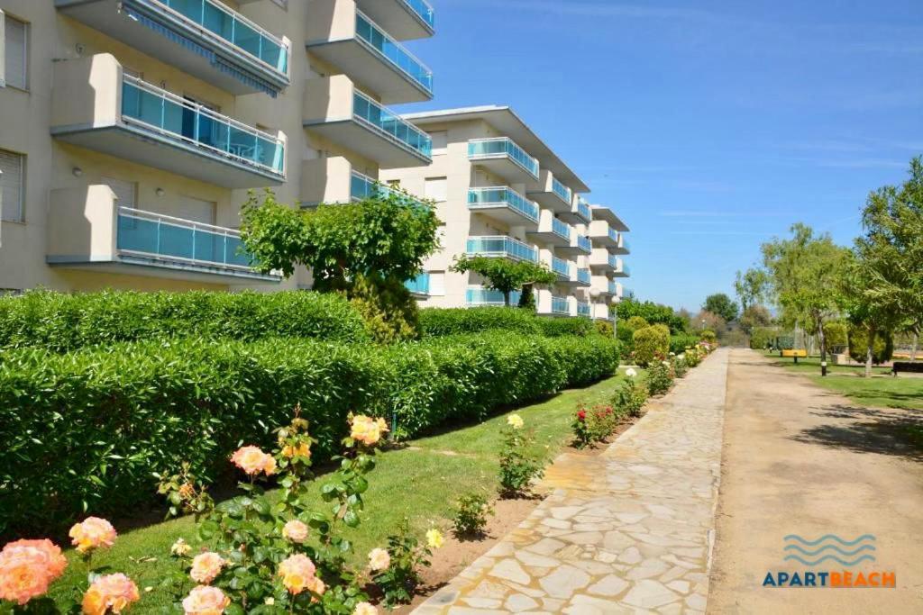 Apartbeach Los Juncos Residencial Piscinas Y Petanca La Pineda Luaran gambar