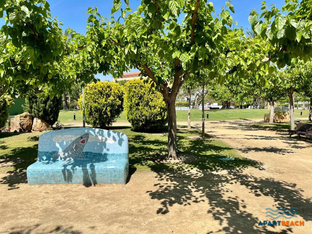 Apartbeach Los Juncos Residencial Piscinas Y Petanca La Pineda Luaran gambar