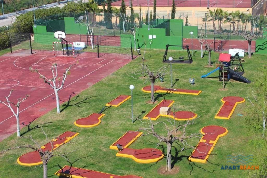 Apartbeach Los Juncos Residencial Piscinas Y Petanca La Pineda Luaran gambar