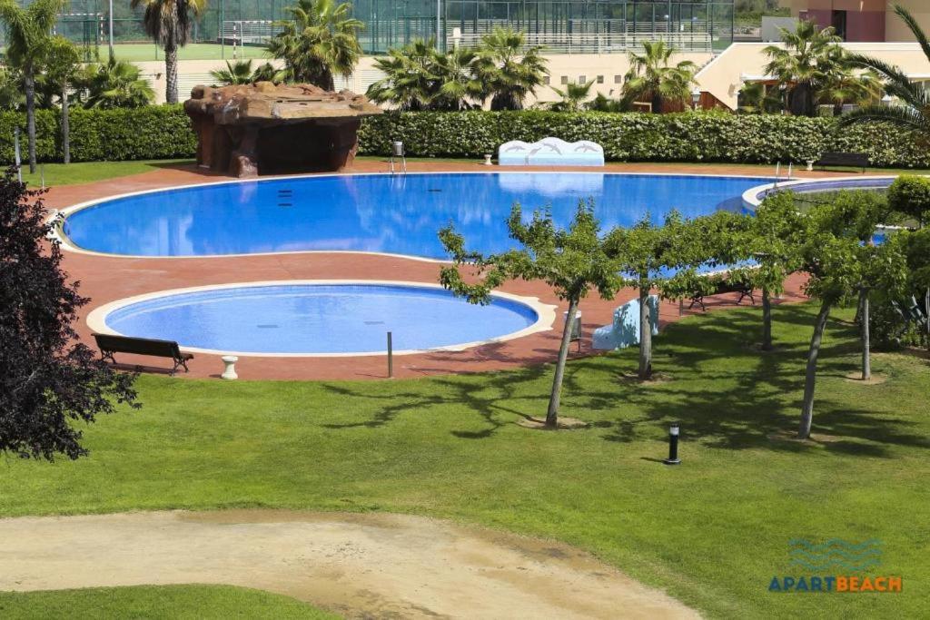 Apartbeach Los Juncos Residencial Piscinas Y Petanca La Pineda Luaran gambar