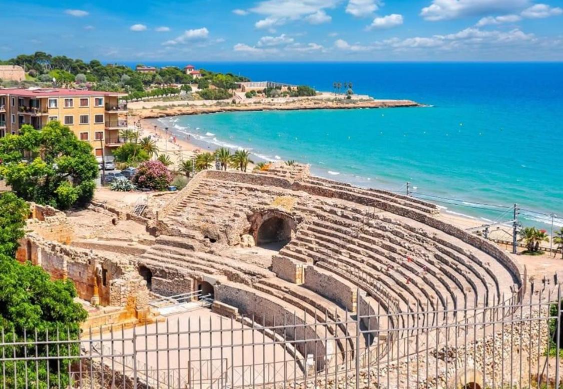 Apartbeach Los Juncos Residencial Piscinas Y Petanca La Pineda Luaran gambar